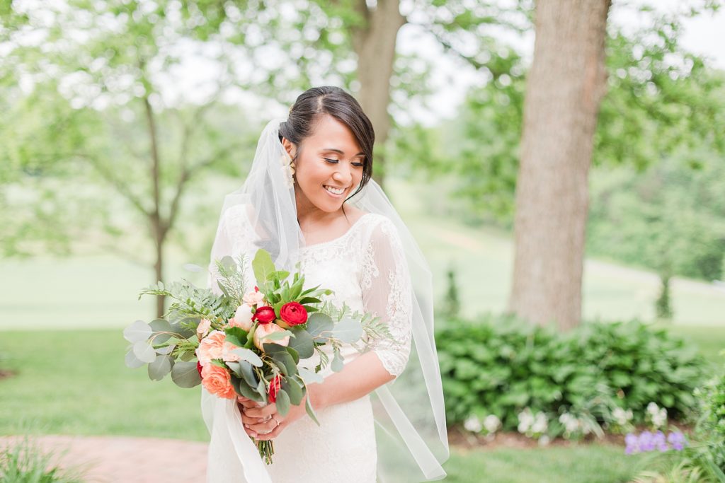 bride  at flora corner farm photographed by costola photography